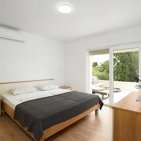 Nonni Appartement *