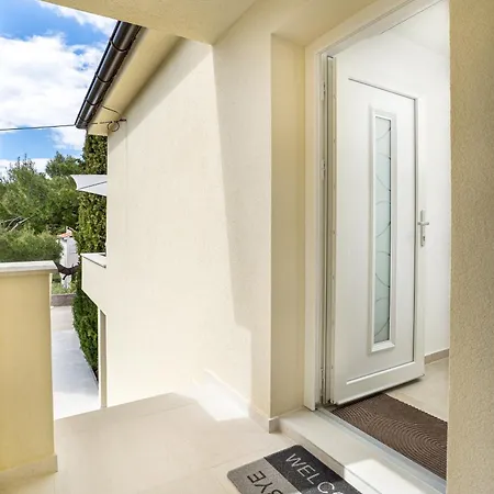 Nonni Appartement *