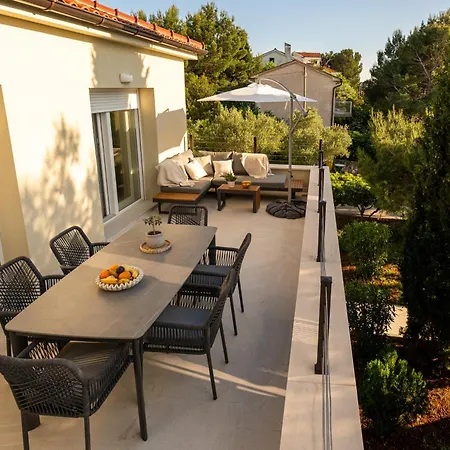 Nonni Apartament Punat