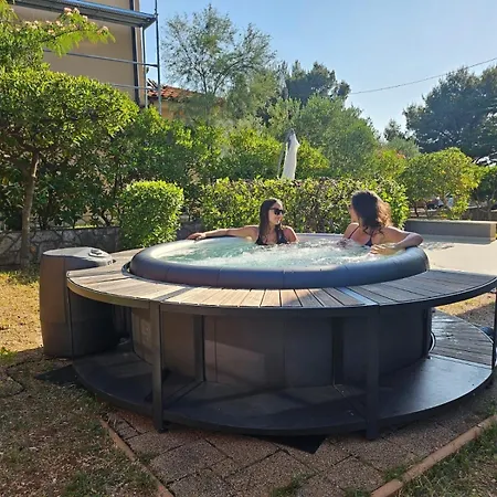 Nonni アパート *